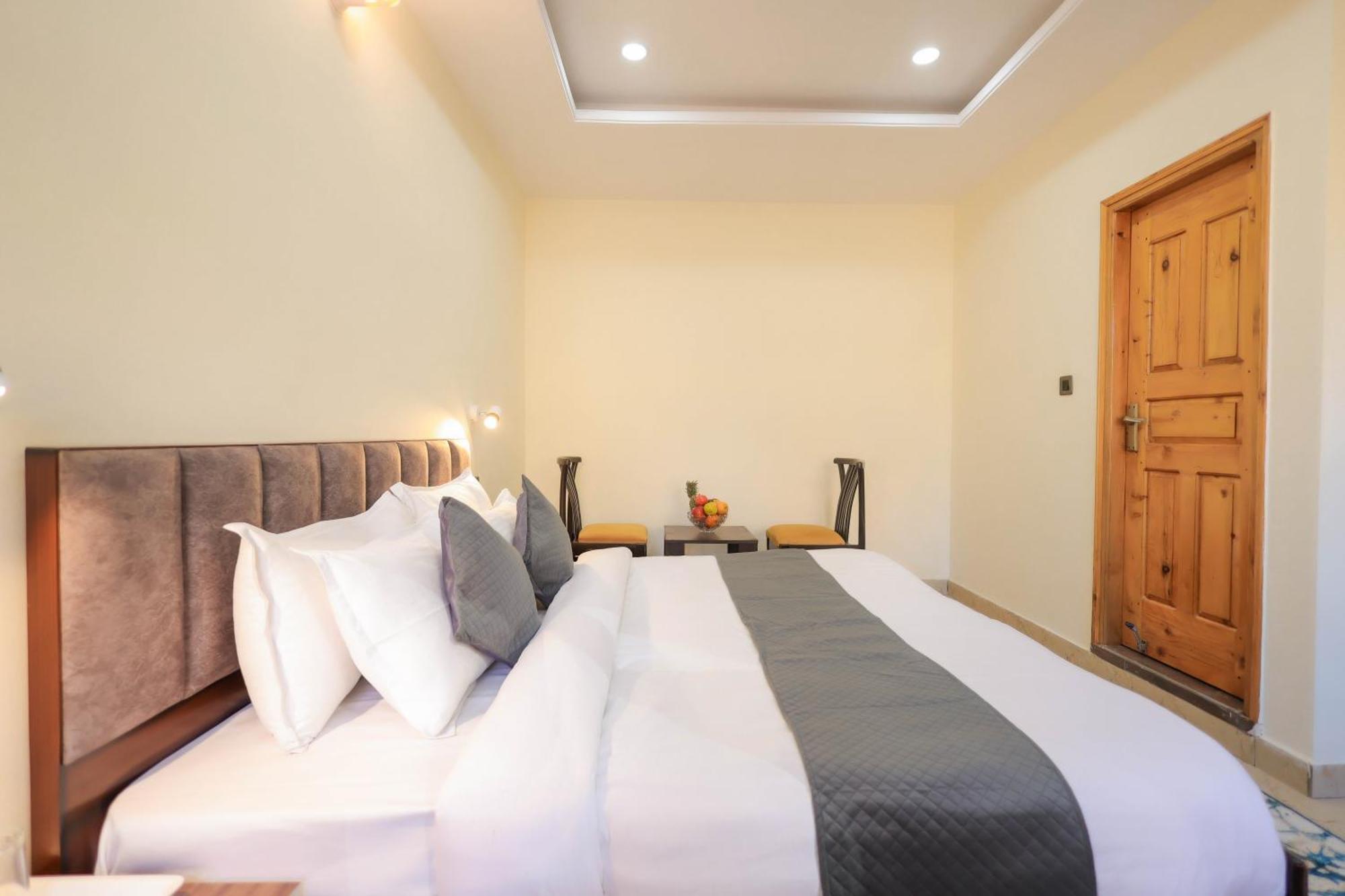 Mystic Hills Retreat Hotel Shimla Eksteriør billede